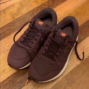 flahs sale! New Balance Womens WRT96 sneaker